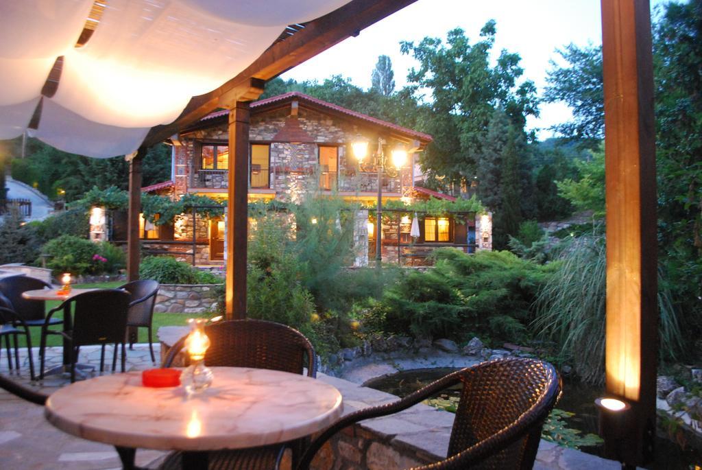 Tzivaeri Hotel Likodhromion Exterior photo